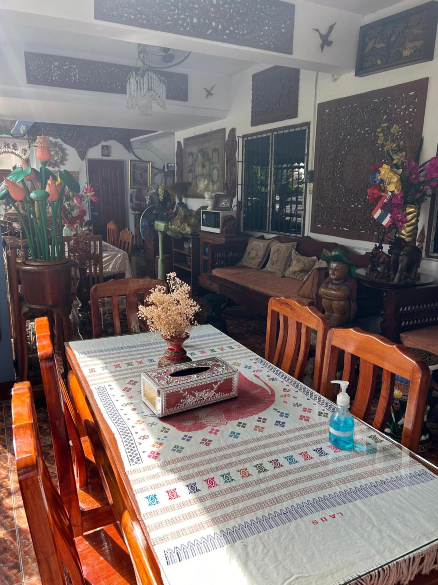 Saithong House Hostel Chiang Mai Exterior photo